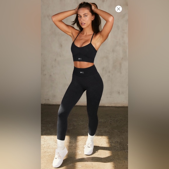 Bo + Tee Size Small Reflex Seamless Acid Wash High-Waisted Leggings in Black - Picture 2 of 8